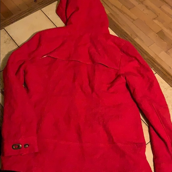 Coat - Picture 2 of 3